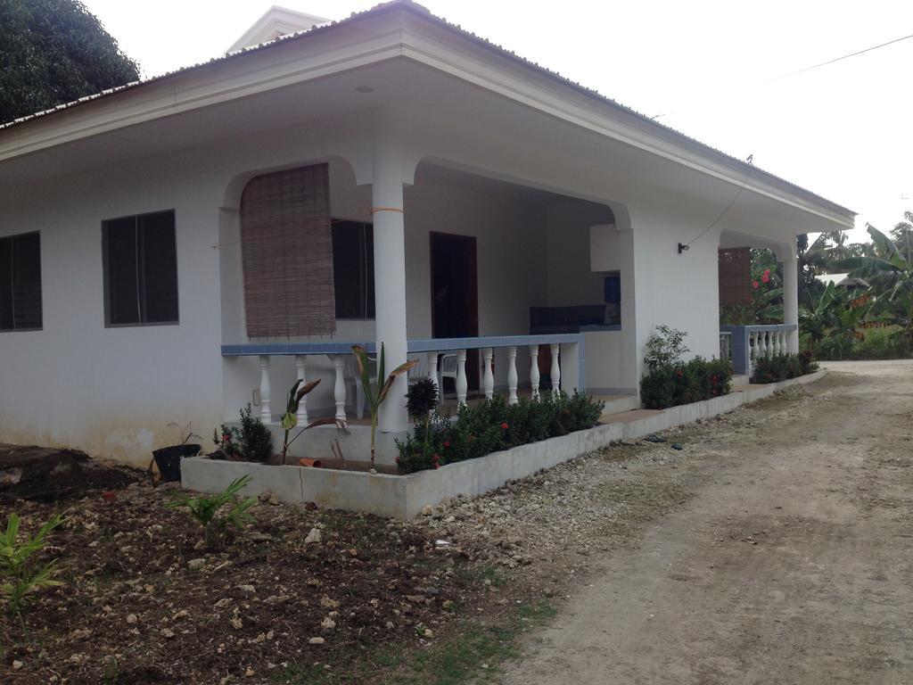 Mangoes Place Moalboal Exterior foto
